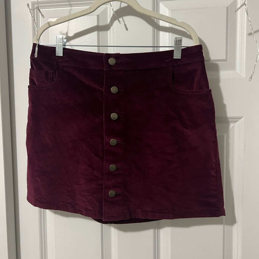 Express Burgundy Corduroy Button Up Skirt (8)